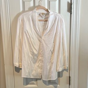 Talbots White Women’s Casual Button Down Shirt